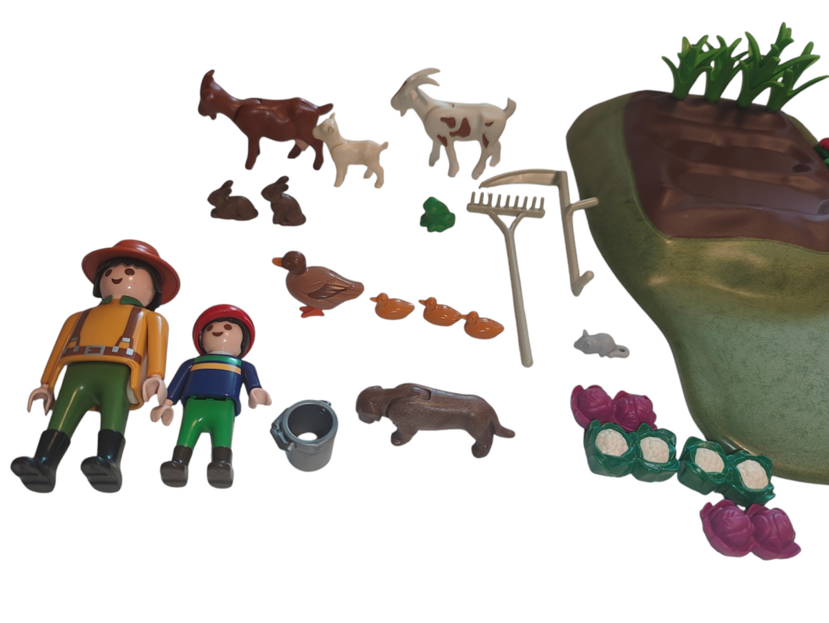 Playmobil Old Rare 3124 Superset Farm, including a child Playmobil Old Rare 3124 Superset Farm, including a child