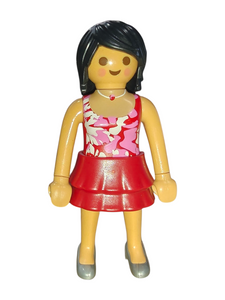 Playmobil 30 14 8080 Woman, black chin-length hair, red patterned underclothes