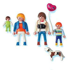 Playmobil 3209 Family Walk with baby an beagle dog
