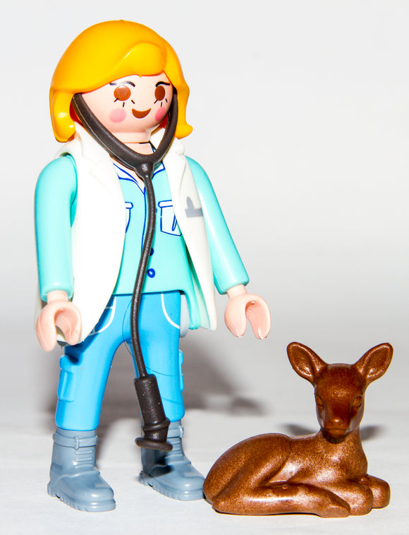 Playmobil 9333 Series 13 Girls VET Veterinary Animals Doctor with Stethoscope and dark brown fawn